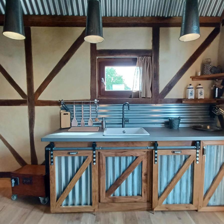 La Cabane Du Coing Vise Bagian luar foto