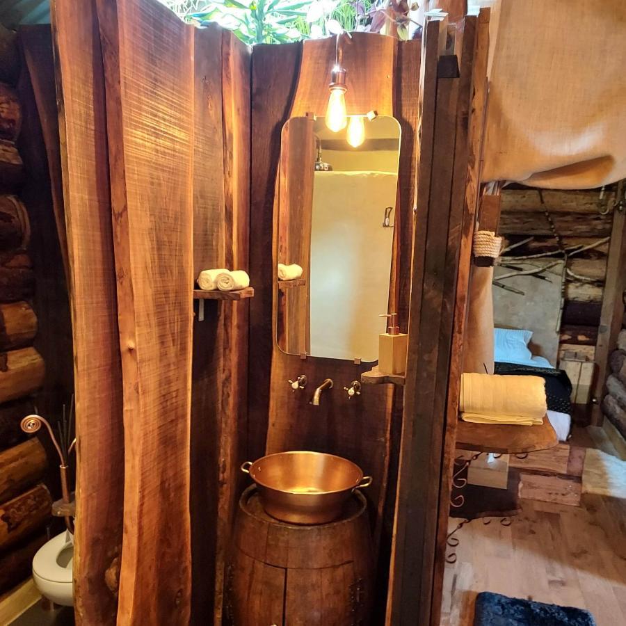La Cabane Du Coing Vise Bagian luar foto