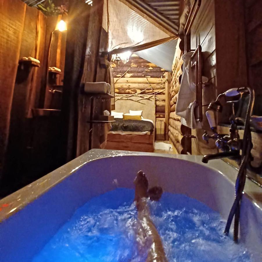 La Cabane Du Coing Vise Bagian luar foto